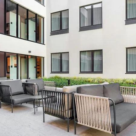 ايه أس فينيزيا باي ماريوت